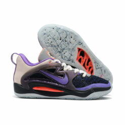 Nike KD 15 'Charles Douthit'
  - Đen tím