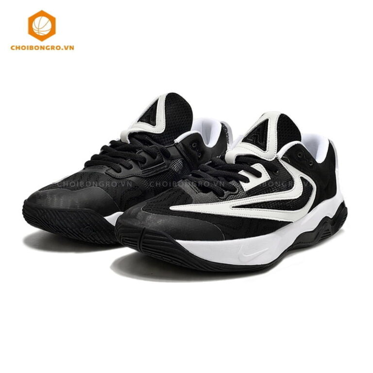 	Nike Giannis Immortality 3
  - Đen trắng - Hình ảnh 6