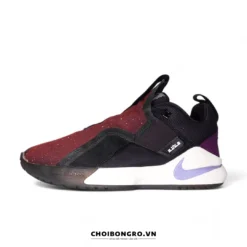 Giày bóng rổ cũ chính hãng Nike
 Ambassador 11
  'Galaxy' AO2920-004 